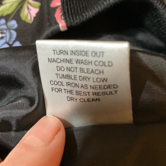 Hippie Rose Floral jacket, lined, size L very good condition see measurements - Picture 6 of 6